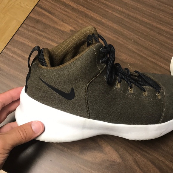 Nike Hyperfr3sh Shoes - Picture 2 of 5